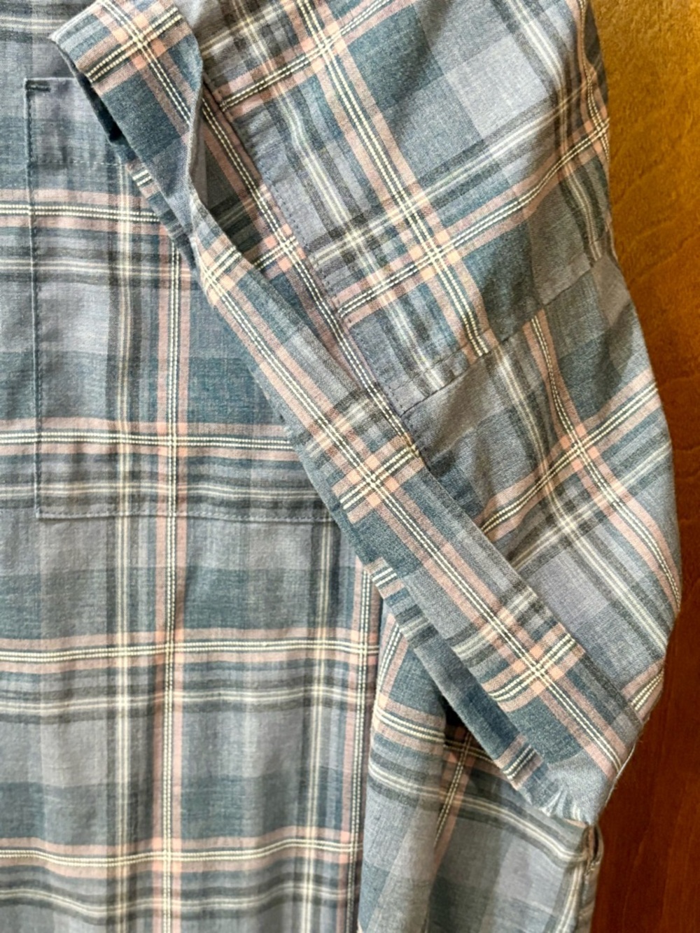 Relaxed Indigo Plaid Short-Sleeve Button-Down Shirt - Women's - Picture 3 of 5